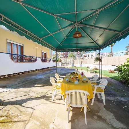 Li Campi Casa vacanze *